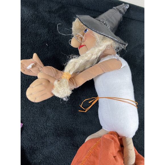 Vintage Nylon Hose Art Witch with Broomstick Halloween - Picture 10 of 12